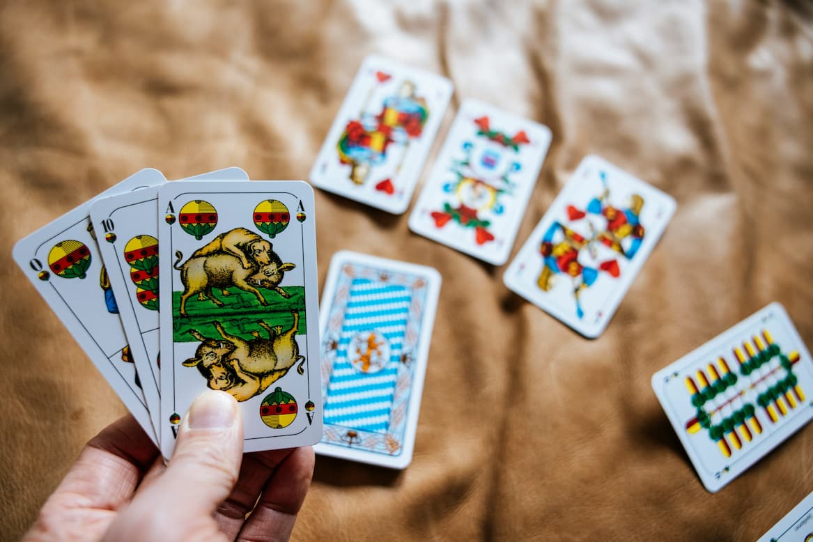 How Casinos Manipulate You